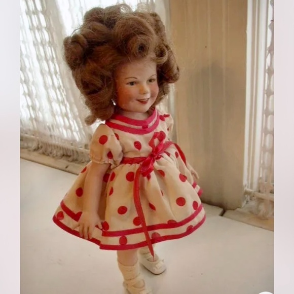 shirley temple doll red dress Vinyl Shirley Temple by Ideal in Red Cotton Dress
